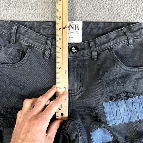 One Teaspoon Jeans Woman's 26 Black Low‎ Waist Skinny Leg Distressing - Picture 6 of 13